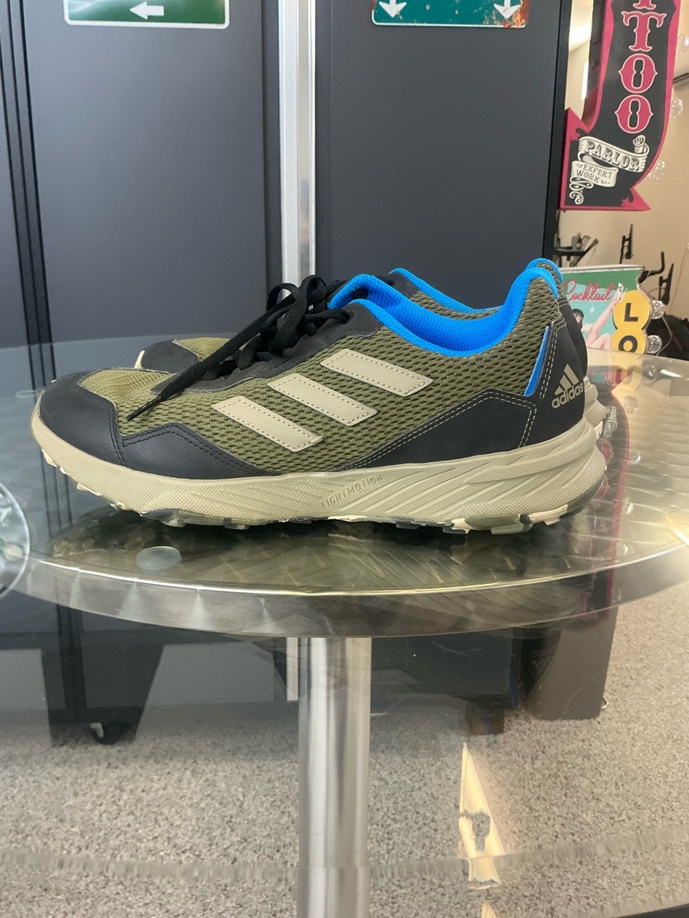 Adidas Men’s Size 10 Olive Green & Blue Trail Running Shoe
